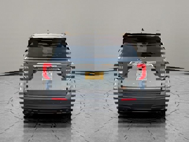 Certified 2023 Ford Explorer XLT image 9