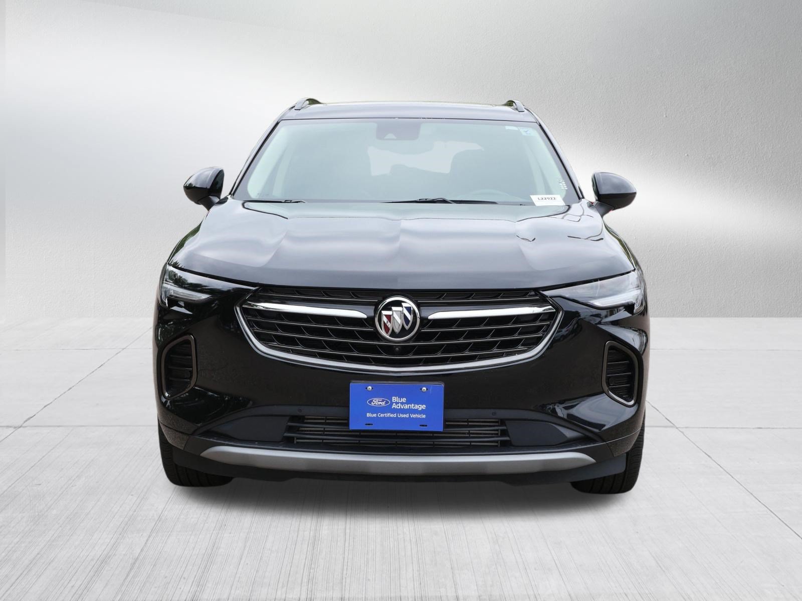 Used 2022 Buick Envision Essence w/ Technology Package II AWD/4WD image 2