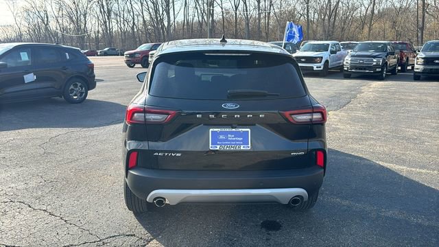 Certified 2023 Ford Escape Active w/ Tech Pack #2 image 4