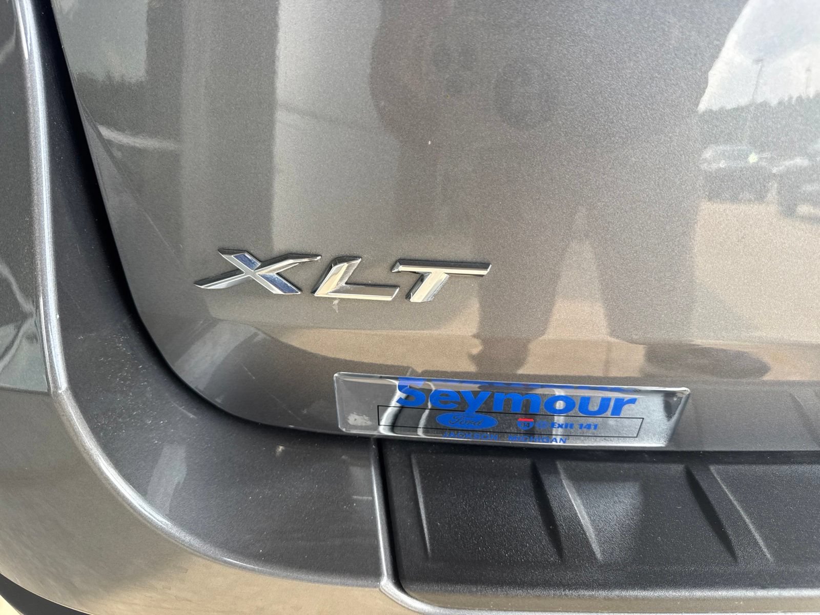 Certified 2024 Ford Explorer XLT w/ Equipment Group 202A AWD/4WD image 15