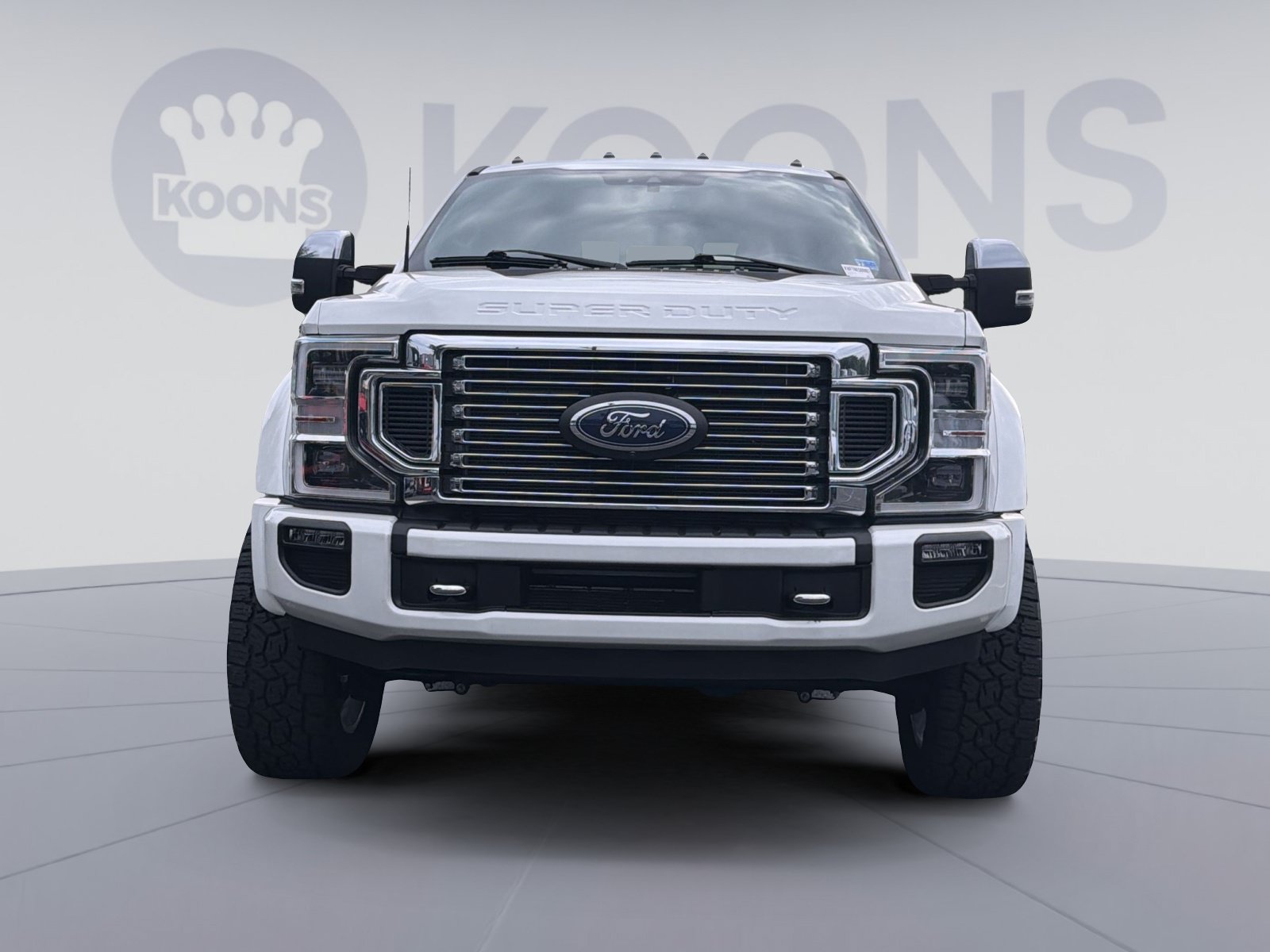 Certified 2022 Ford F450 Platinum w/ FX4 Off-Road Package AWD/4WD image 11