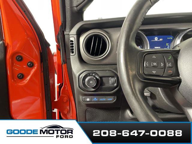 Used 2023 Jeep Wrangler Unlimited w/ Cold Weather Group AWD/4WD image 13