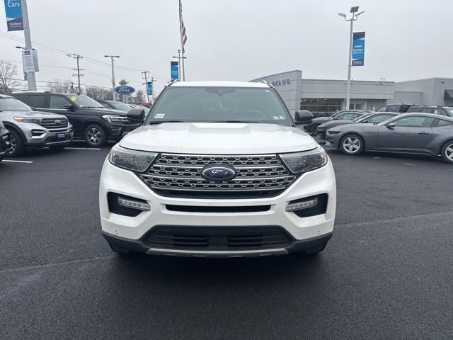Certified 2020 Ford Explorer Limited AWD/4WD image 2