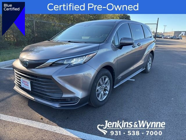 Used 2021 Toyota Sienna LE