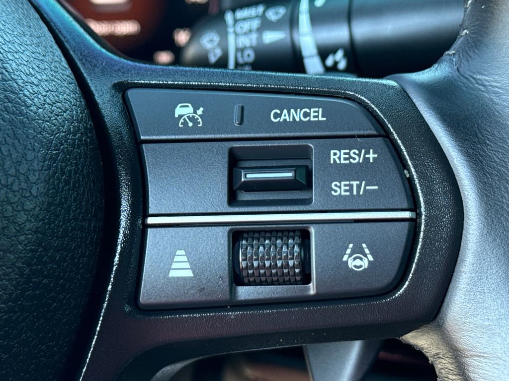 Used 2025 Honda Accord Sport image 25