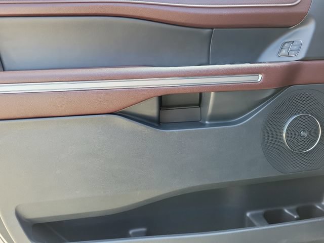 Certified 2022 Ford Expedition Limited RWD image 23
