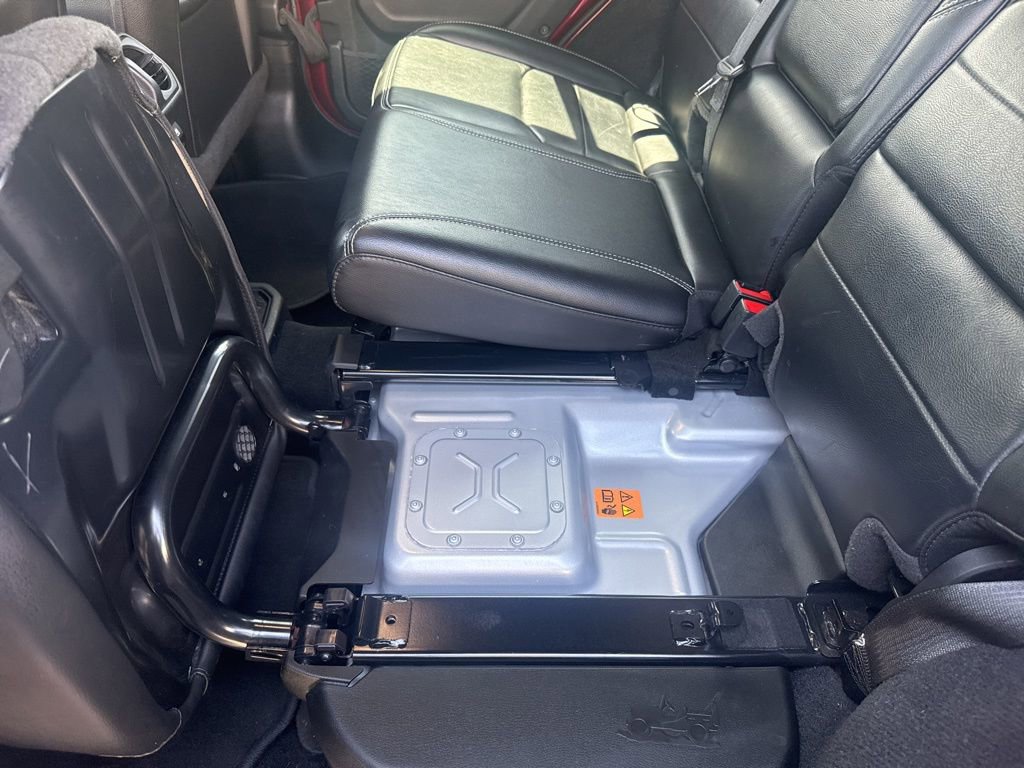 Used 2021 Jeep Wrangler Unlimited Sahara w/ Cold Weather Group image 53