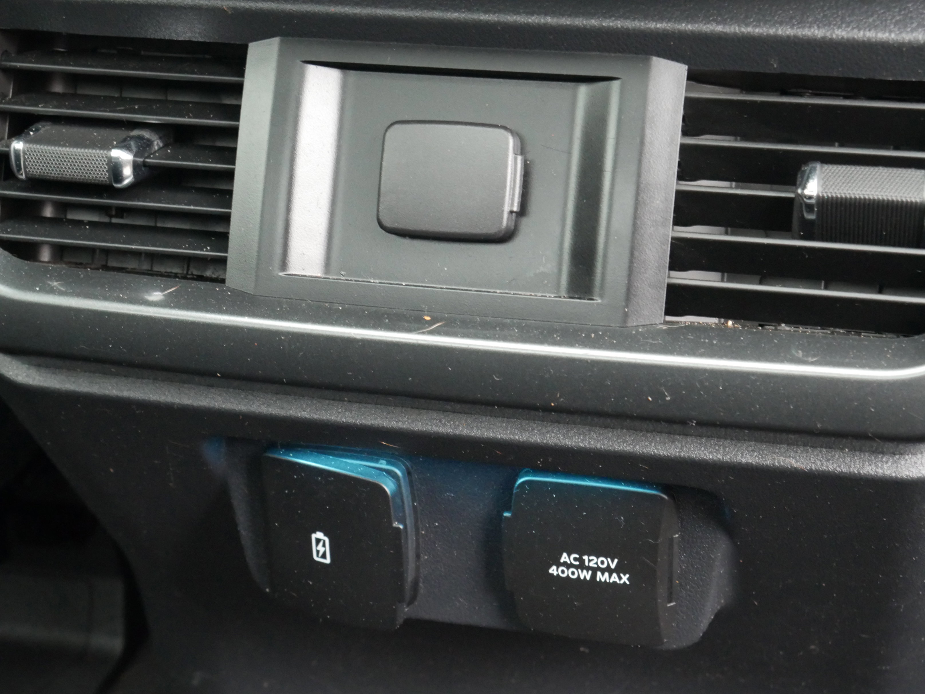 Certified 2023 Ford F150 XLT w/ Equipment Group 302A High image 38