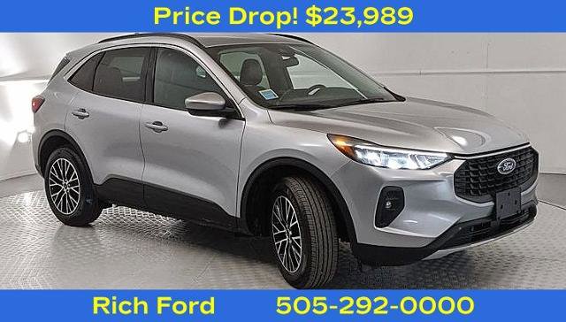 Certified 2023 Ford Escape SE image 1