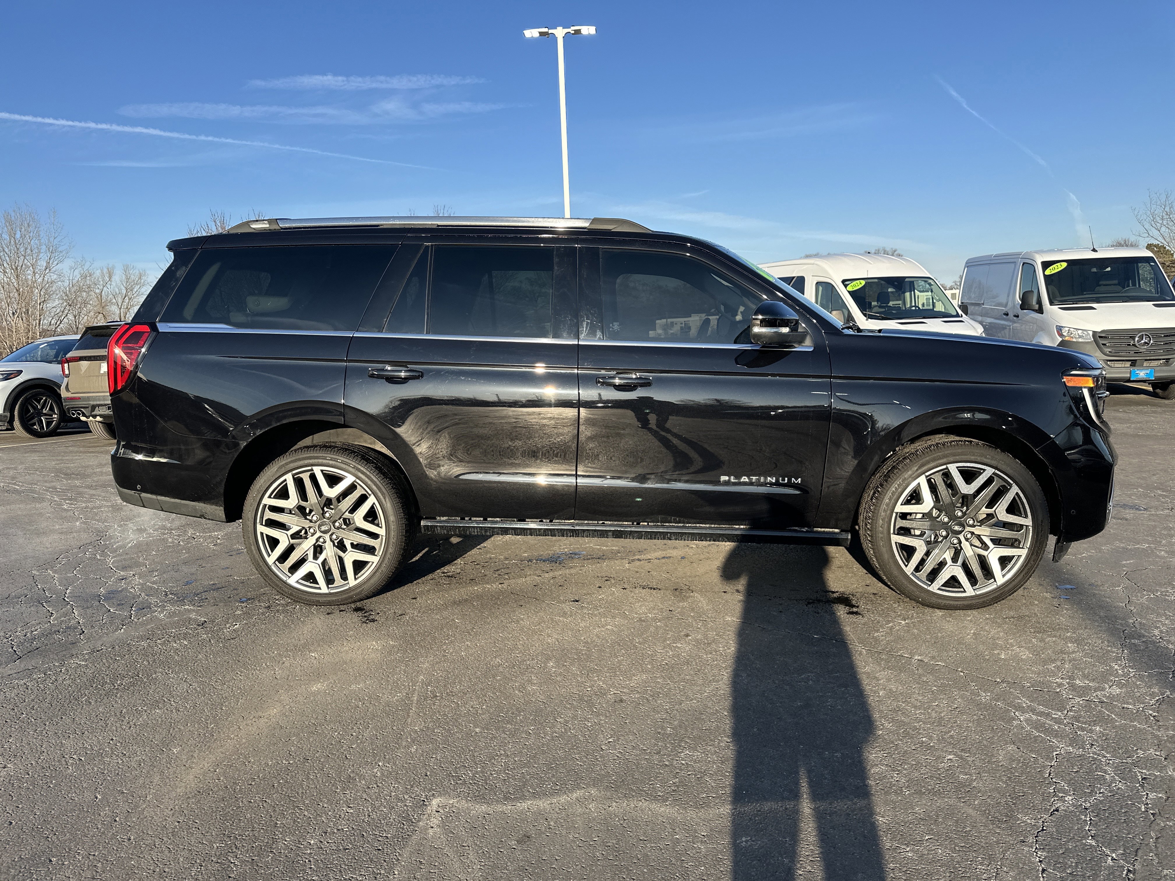 Certified 2025 Ford Expedition Platinum w/ Platinum Ultimate Package image 2