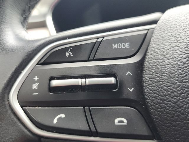Used 2019 Hyundai Santa Fe Limited AWD/4WD image 25