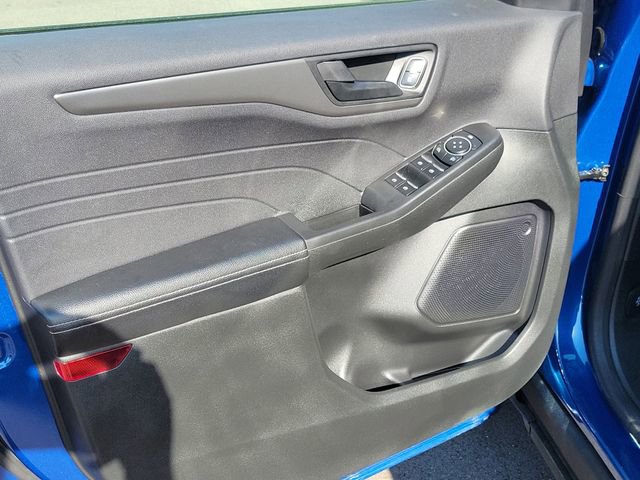 Certified 2023 Ford Escape Active AWD/4WD image 10