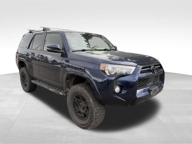 Used 2020 Toyota 4Runner 4WD image 11