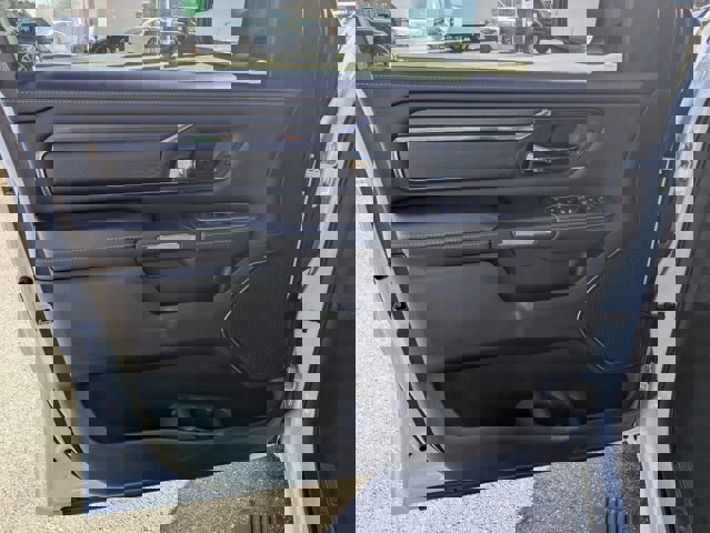 Used 2023 RAM 1500 Limited image 12