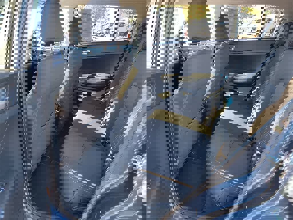 Used 2017 Kia Sportage LX image 11