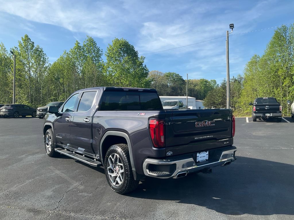 Used 2022 GMC Sierra 1500 SLT w/ SLT Premium Plus Package AWD/4WD image 7