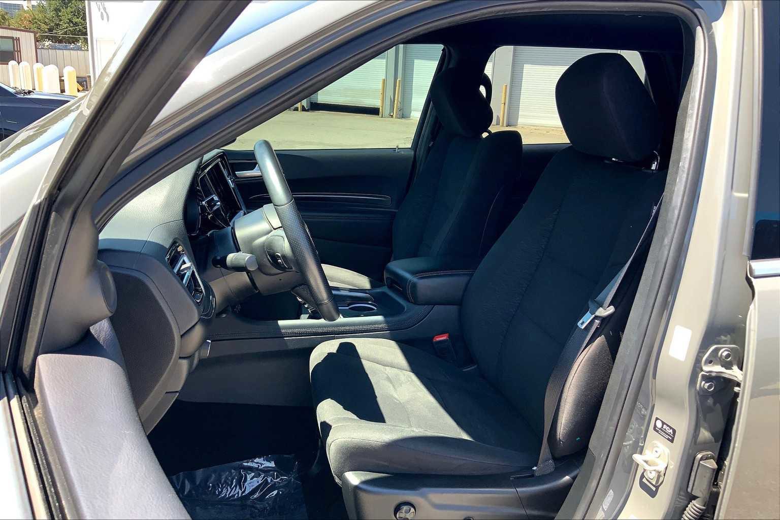 Used 2023 Dodge Durango SXT Launch Edition image 30