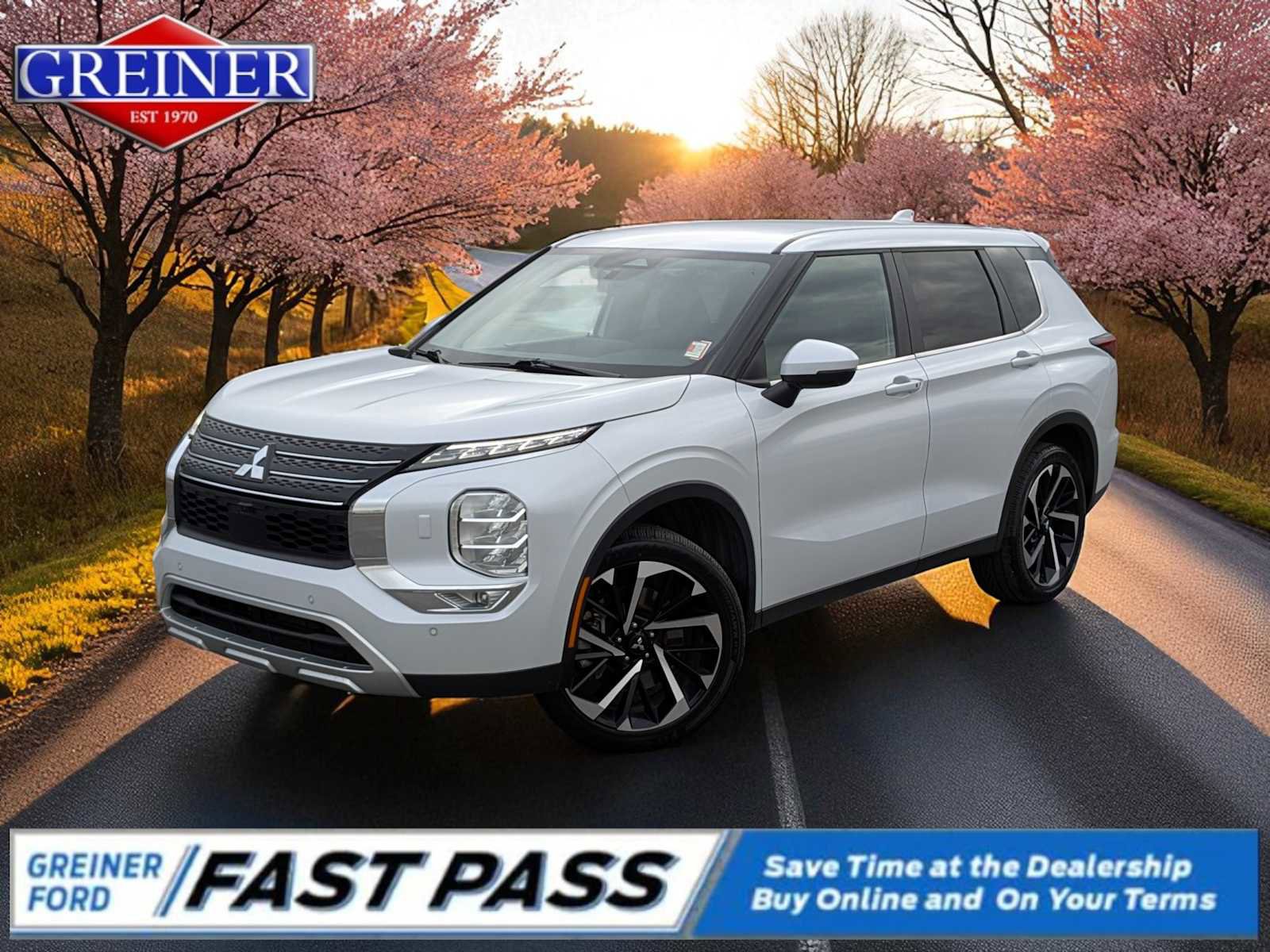 Used 2024 Mitsubishi Outlander SE