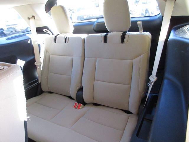 Certified 2020 Ford Explorer XLT image 27