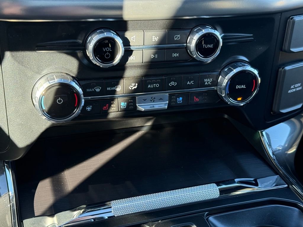 Certified 2023 Ford F150 Lariat w/ Equipment Group 502A High image 25