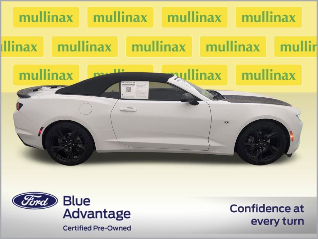 Used 2023 Chevrolet Camaro LT w/ RS Package image 6