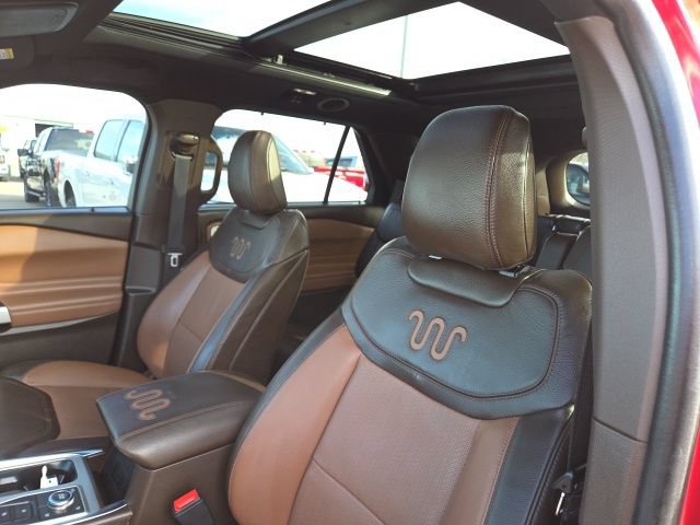 Certified 2024 Ford Explorer King Ranch w/ Technology Package AWD/4WD image 28