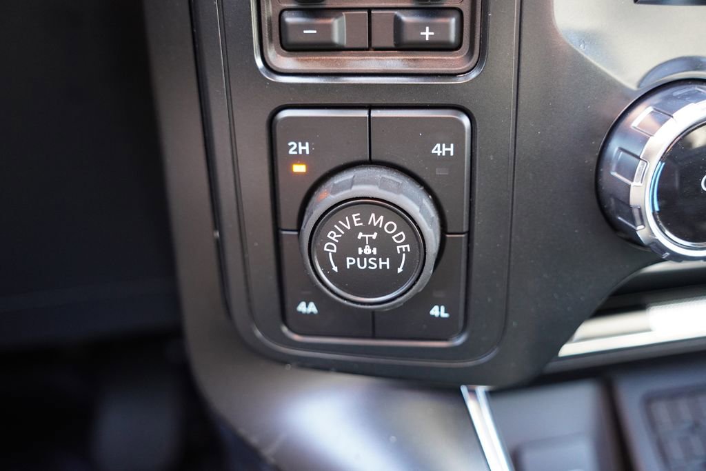 Certified 2025 Ford F150 Raptor AWD/4WD image 33