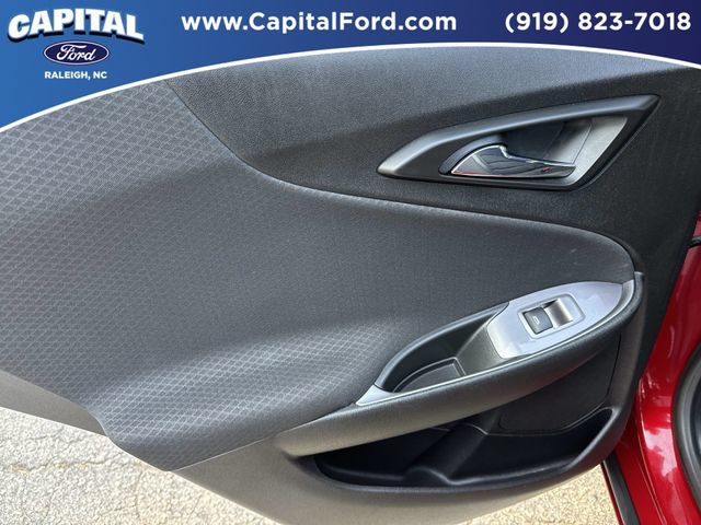 Used 2021 Chevrolet Malibu RS FWD image 17