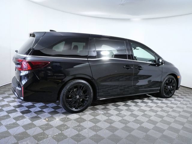 Used 2025 Honda Odyssey Sport-L image 8