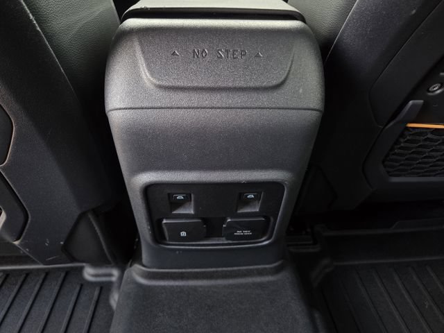 Certified 2023 Ford Bronco Badlands AWD/4WD image 19