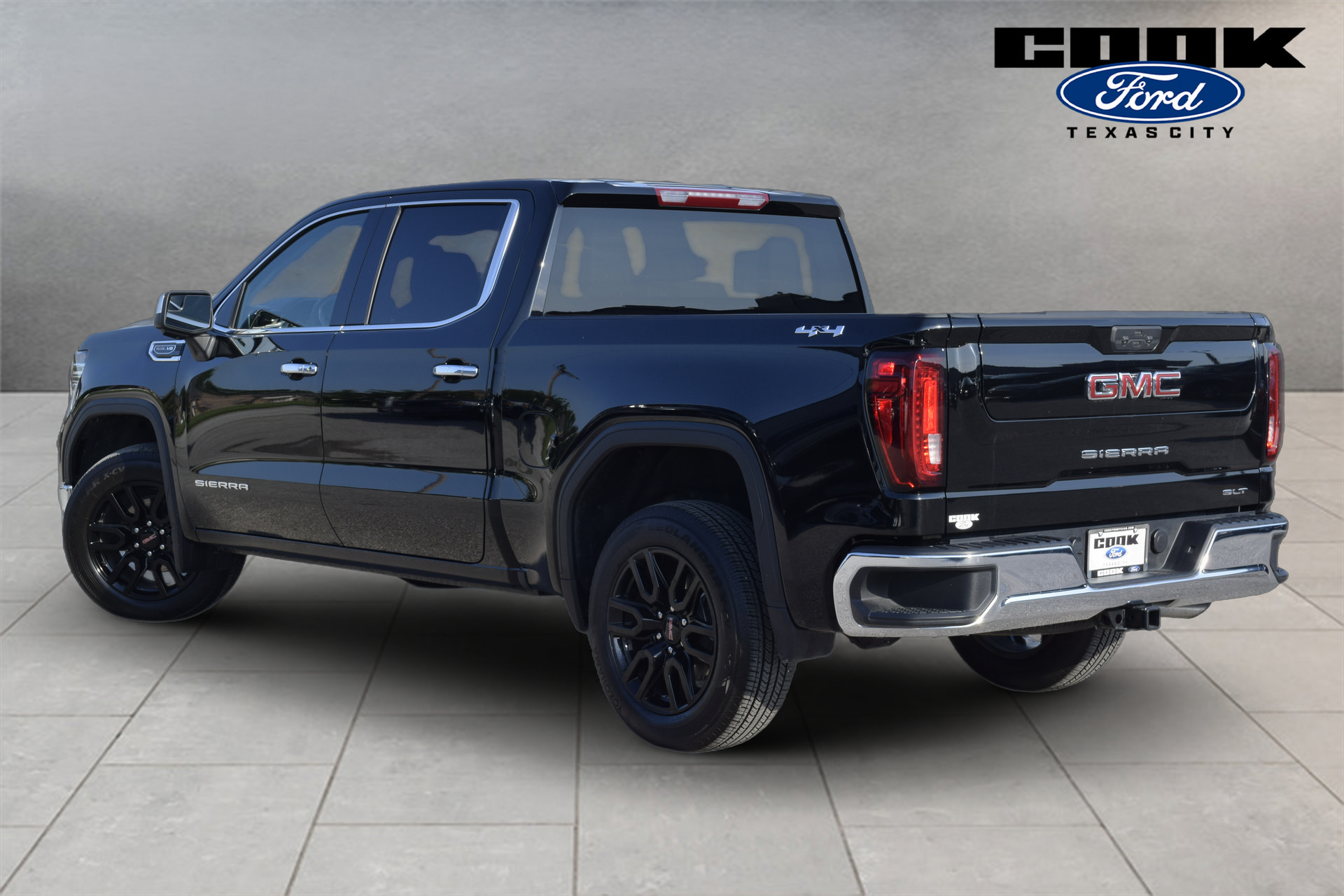 Used 2026 GMC Sierra 1500 SLT AWD/4WD image 3