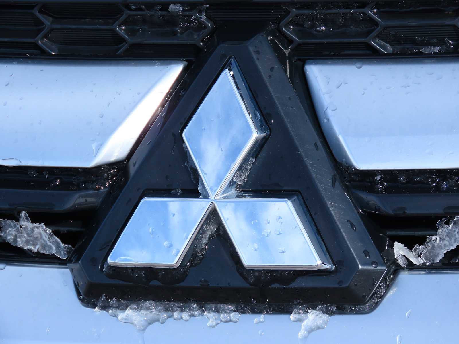 Used 2024 Mitsubishi Outlander Sport SE image 11