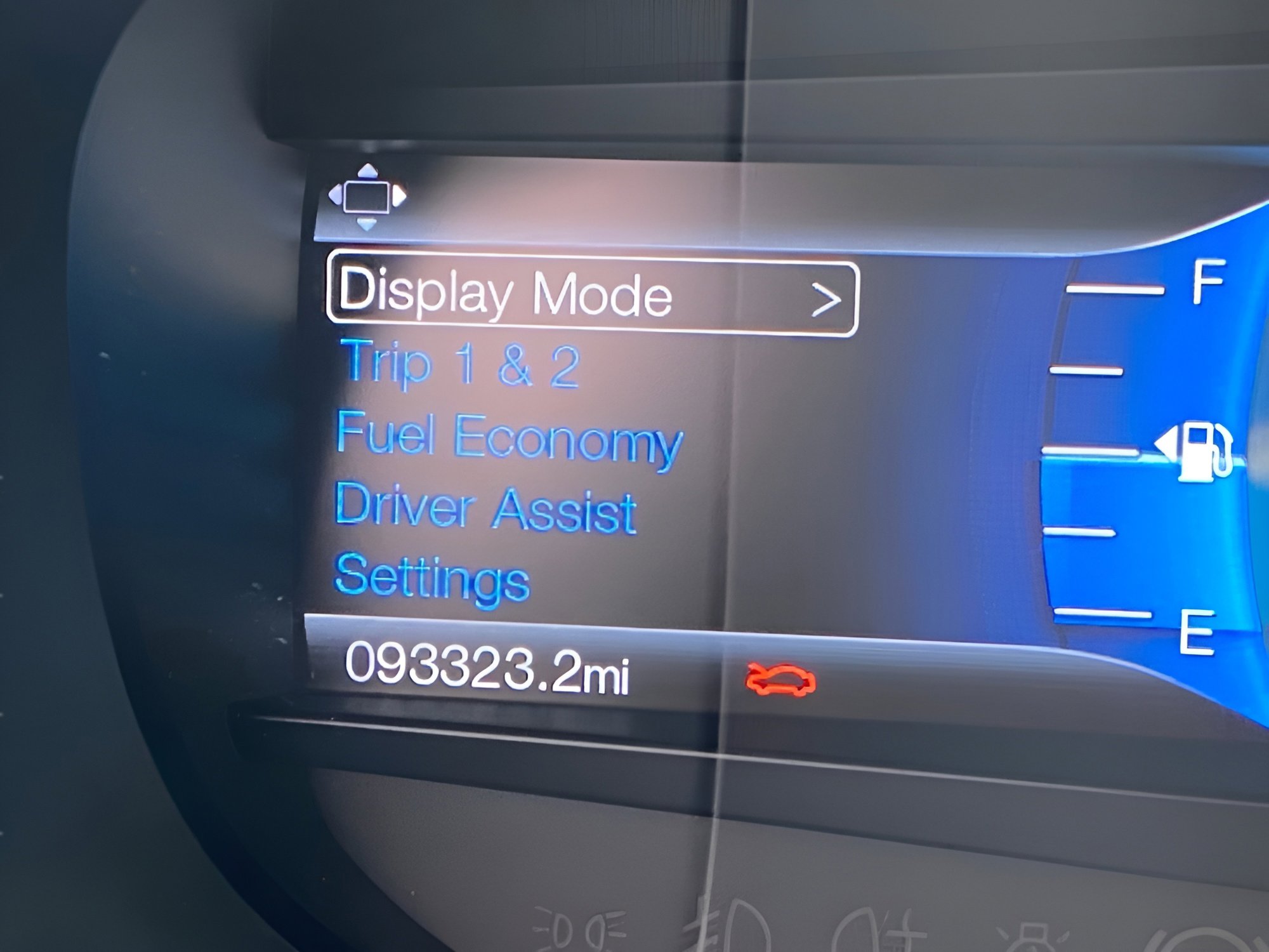 Certified 2018 Ford Edge Titanium w/ Equipment Group 301A AWD/4WD image 3