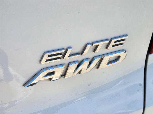 Used 2023 Honda Passport Elite image 11