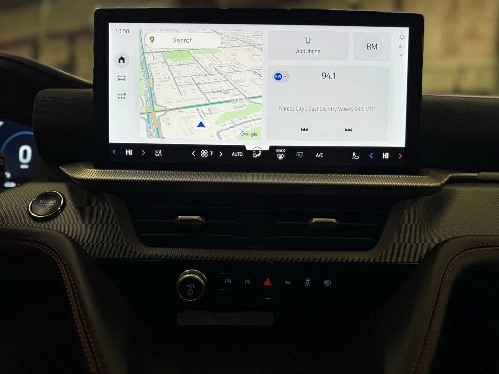 Certified 2025 Ford Explorer ST-Line image 19