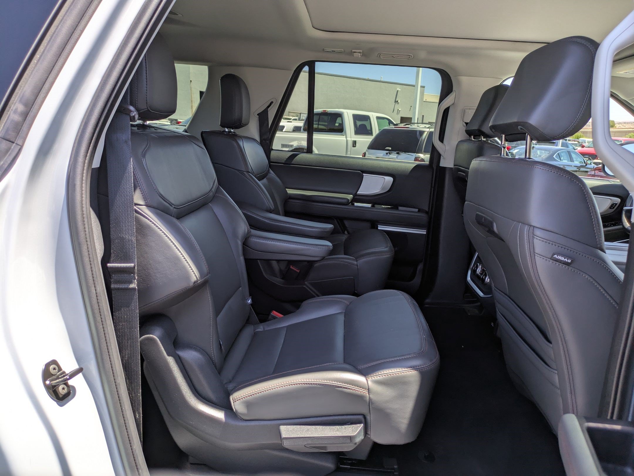 Certified 2025 Ford Expedition Max Active AWD/4WD image 32