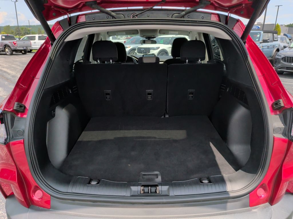 Certified 2022 Ford Escape SE w/ SE Sport Appearance Package AWD/4WD image 30