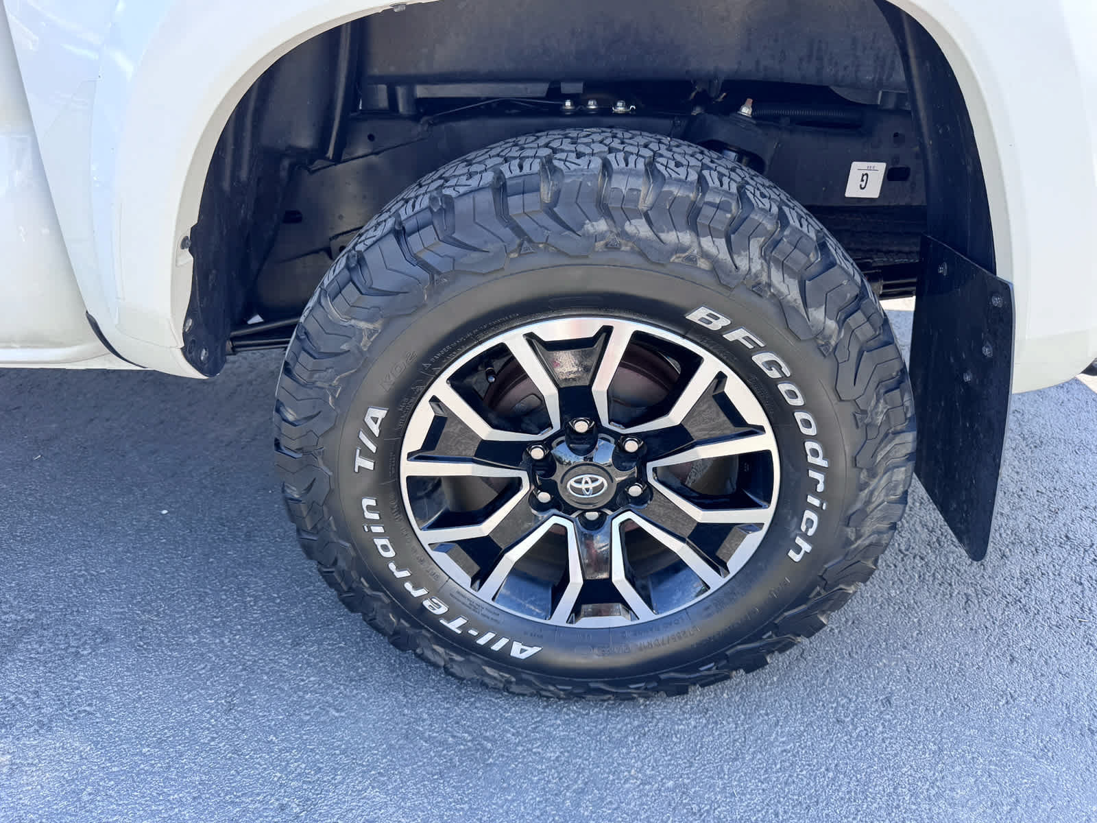 Used 2023 Toyota Tacoma TRD Sport AWD/4WD image 13