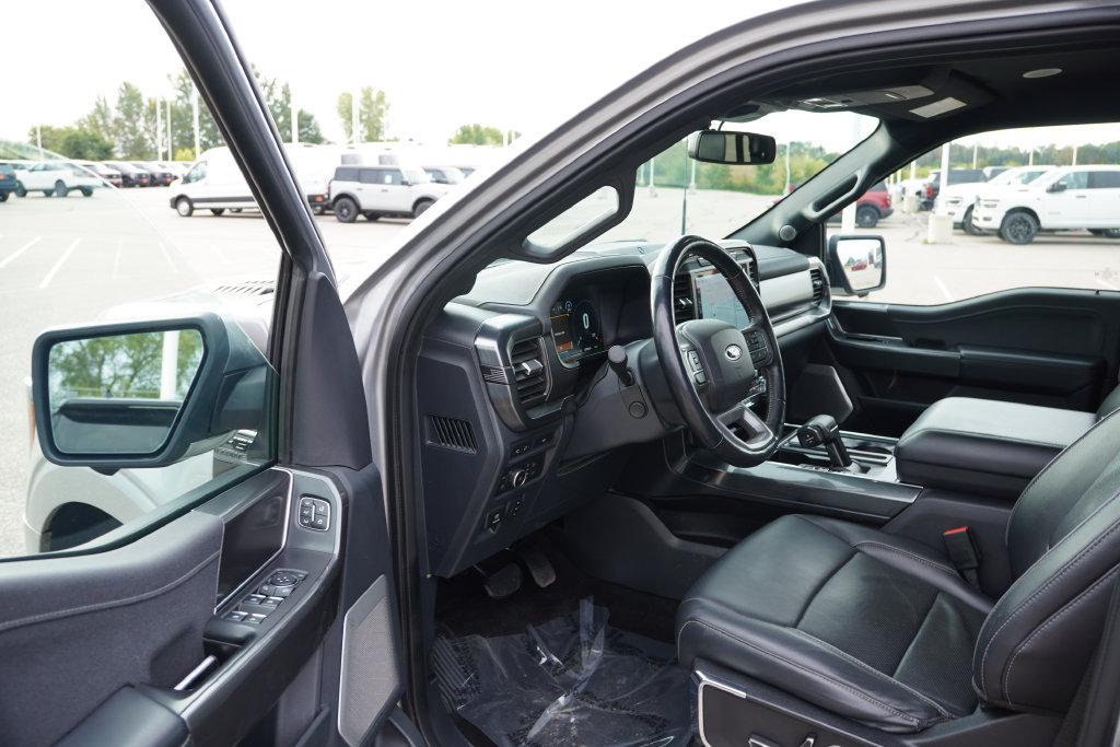 Certified 2022 Ford F150 Lariat w/ Equipment Group 502A High AWD/4WD image 15