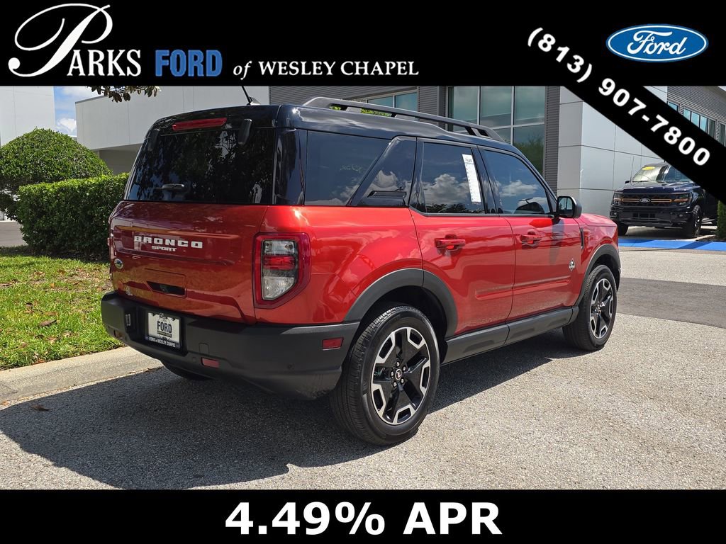 Certified 2024 Ford Bronco Sport Outer Banks w/ Tech Package AWD/4WD image 4