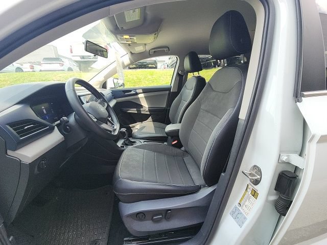 Used 2022 Volkswagen Taos SE AWD/4WD image 8