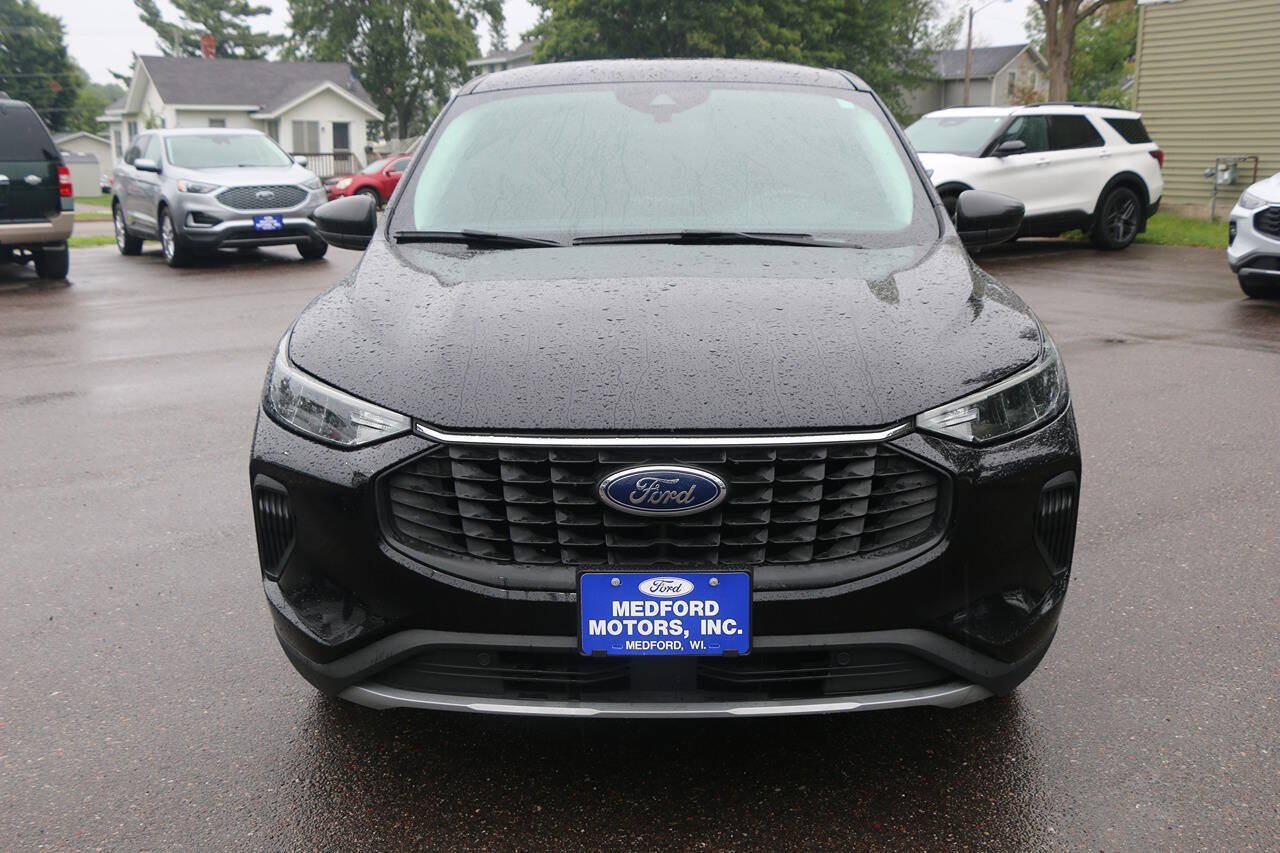 Certified 2024 Ford Escape Active AWD/4WD image 8