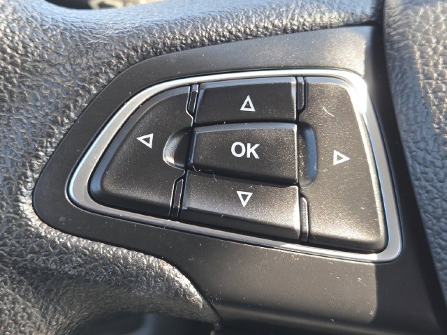 Certified 2019 Ford Escape SE FWD image 11