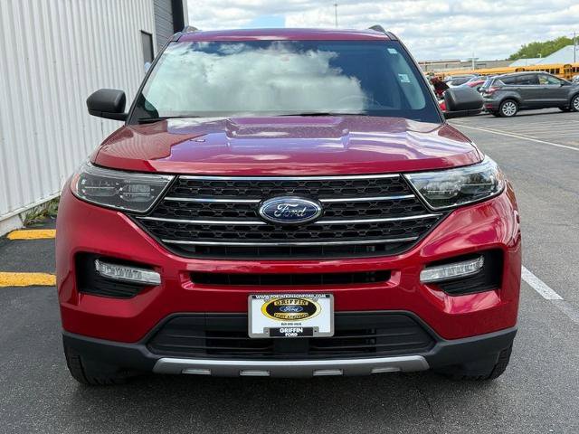 Certified 2022 Ford Explorer XLT w/ Equipment Group 202A AWD/4WD image 11