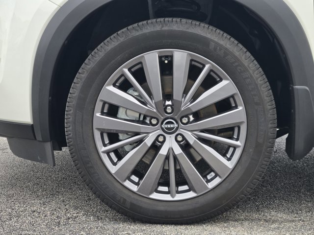 Used 2023 Nissan Pathfinder SL w/ SL Premium Package FWD image 10