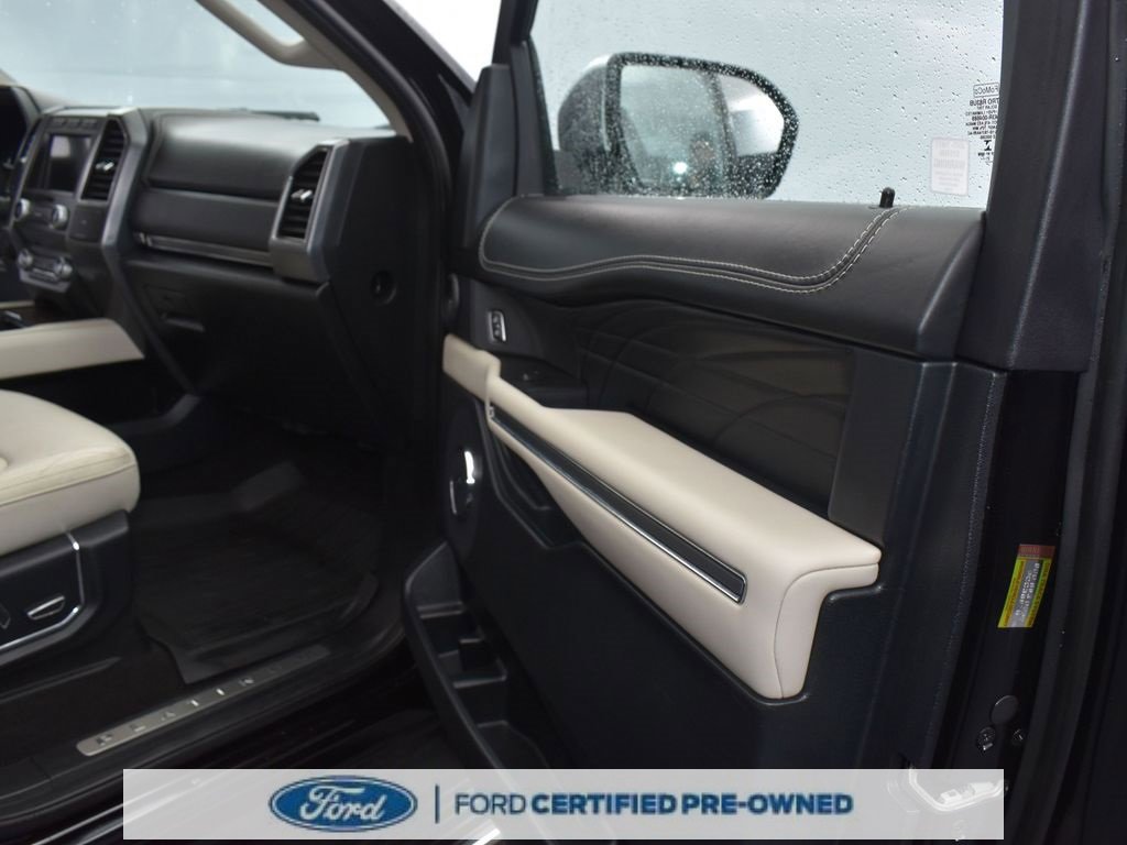 Certified 2021 Ford Expedition Platinum image 18