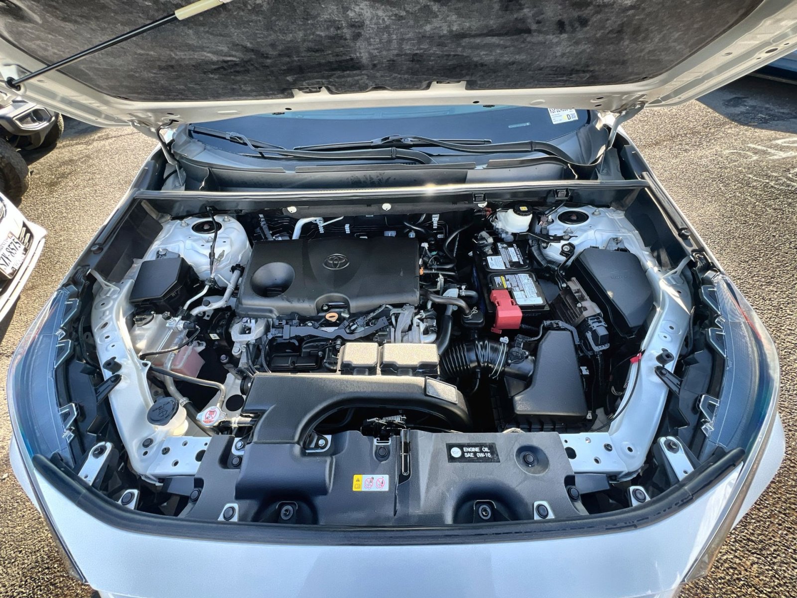 Used 2020 Toyota RAV4 XLE image 26