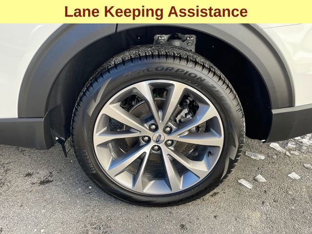 Certified 2025 Ford Explorer Platinum w/ Ultimate Package image 14