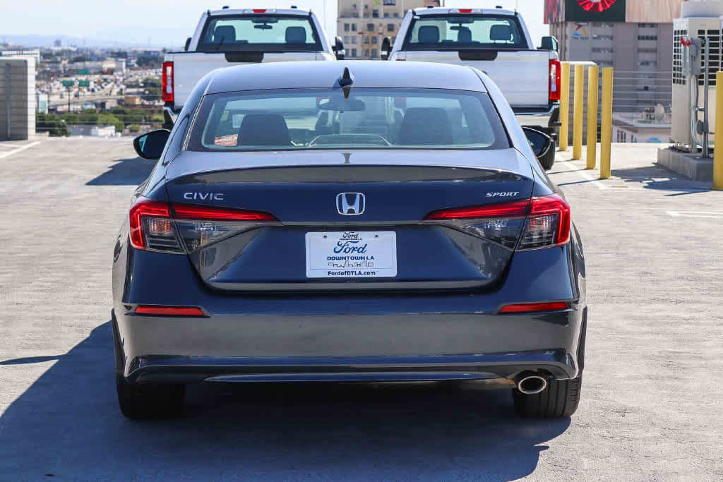 Used 2023 Honda Civic Sport image 5