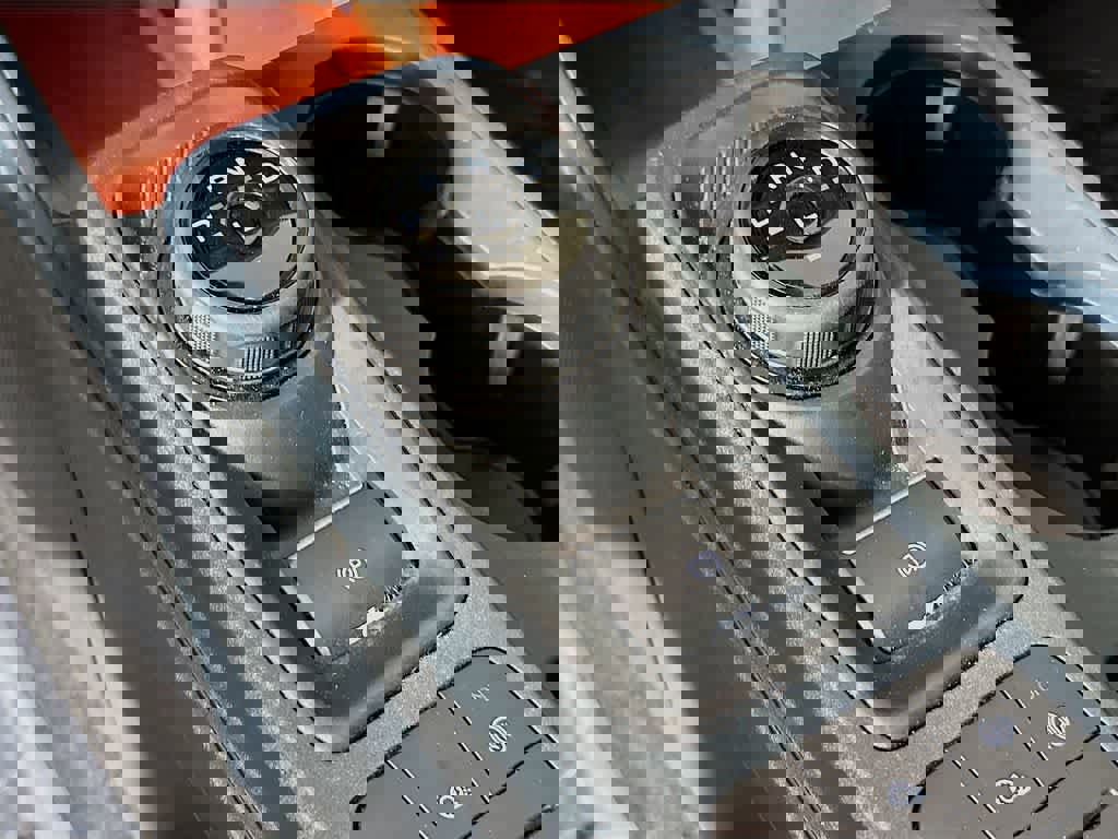 Certified 2022 Ford Maverick XLT w/ XLT Luxury Package image 21